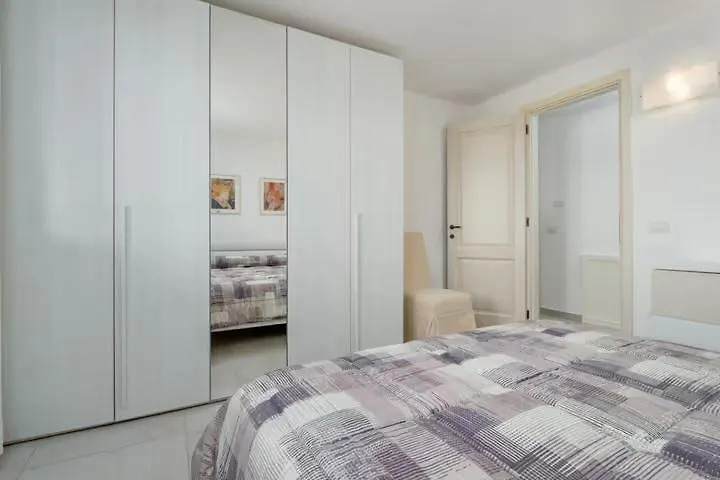 Gli Ulivi Holiday Home, Palau 0*,