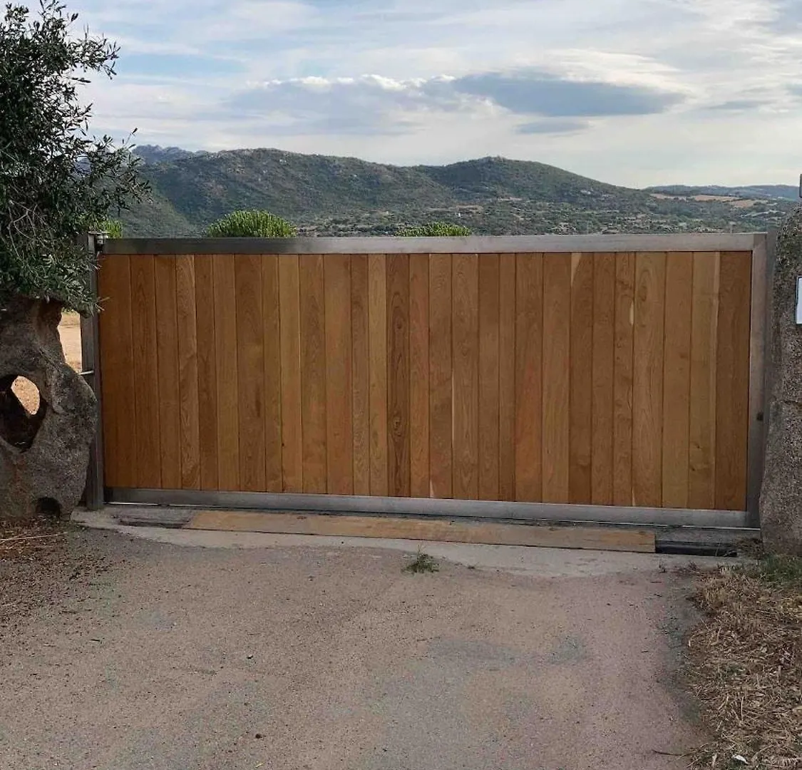Gli Ulivi Holiday Home, Palau Italia